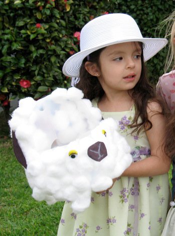 easter lamb basket 2 easter lamb basket 2